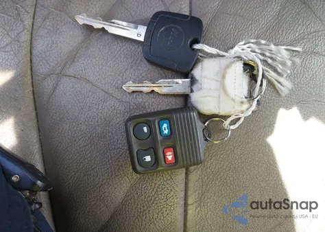 2003 Mercury Grand Marquis Ls из США, поврежденный, VIN 2MEFM75W03X695976